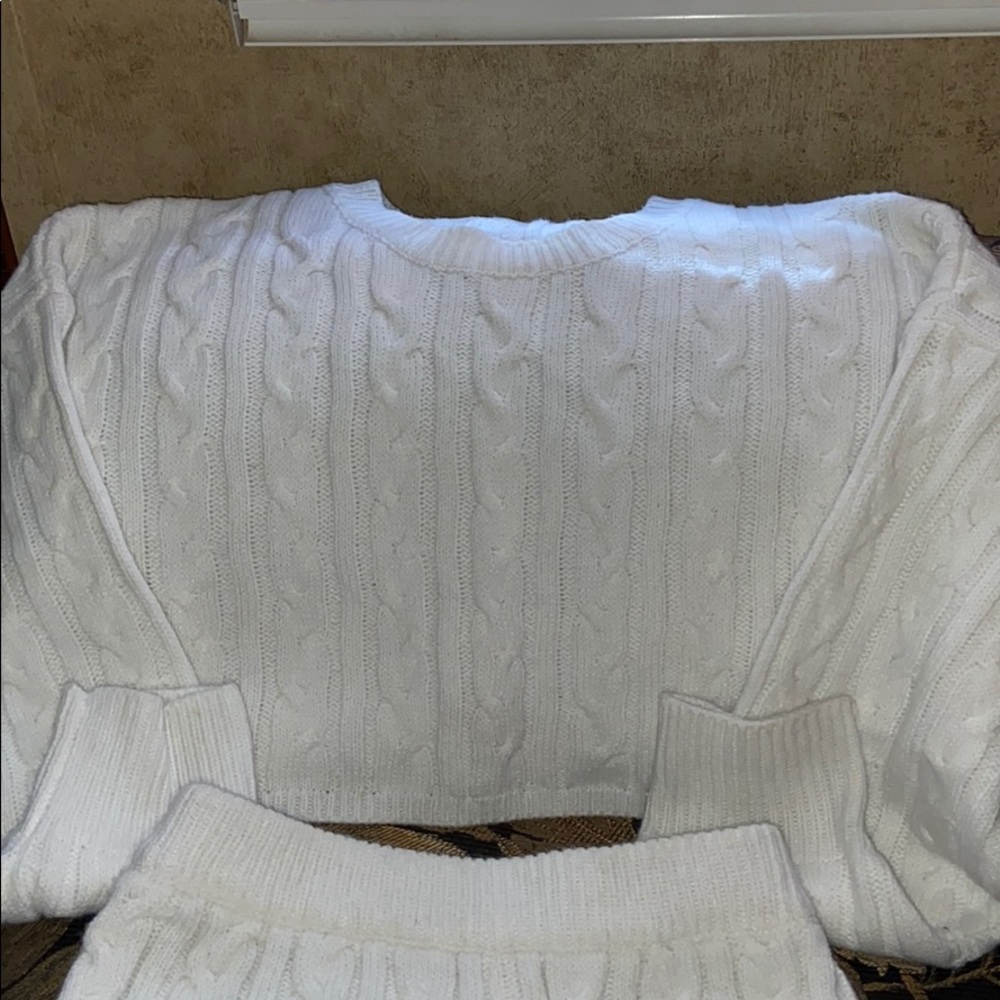 Women’s 2 piece outfit